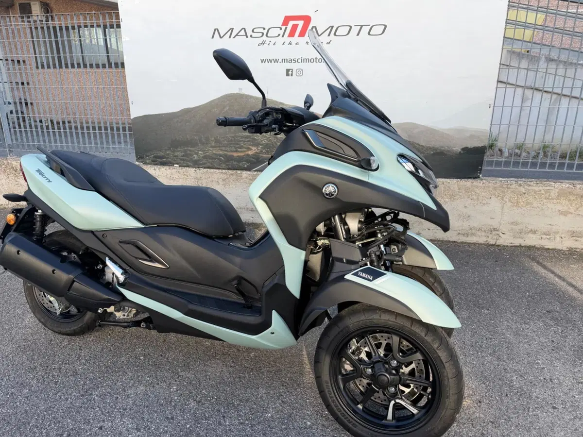 Yamaha Tricity 300 (2025 - 26) (2)