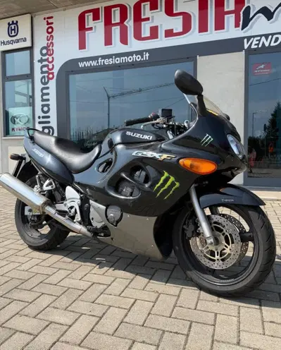 Suzuki GSX 750 F (1999 - 06) usata