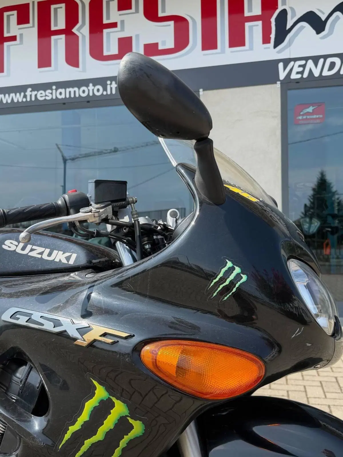 Suzuki GSX 750 F (1999 - 06) (3)