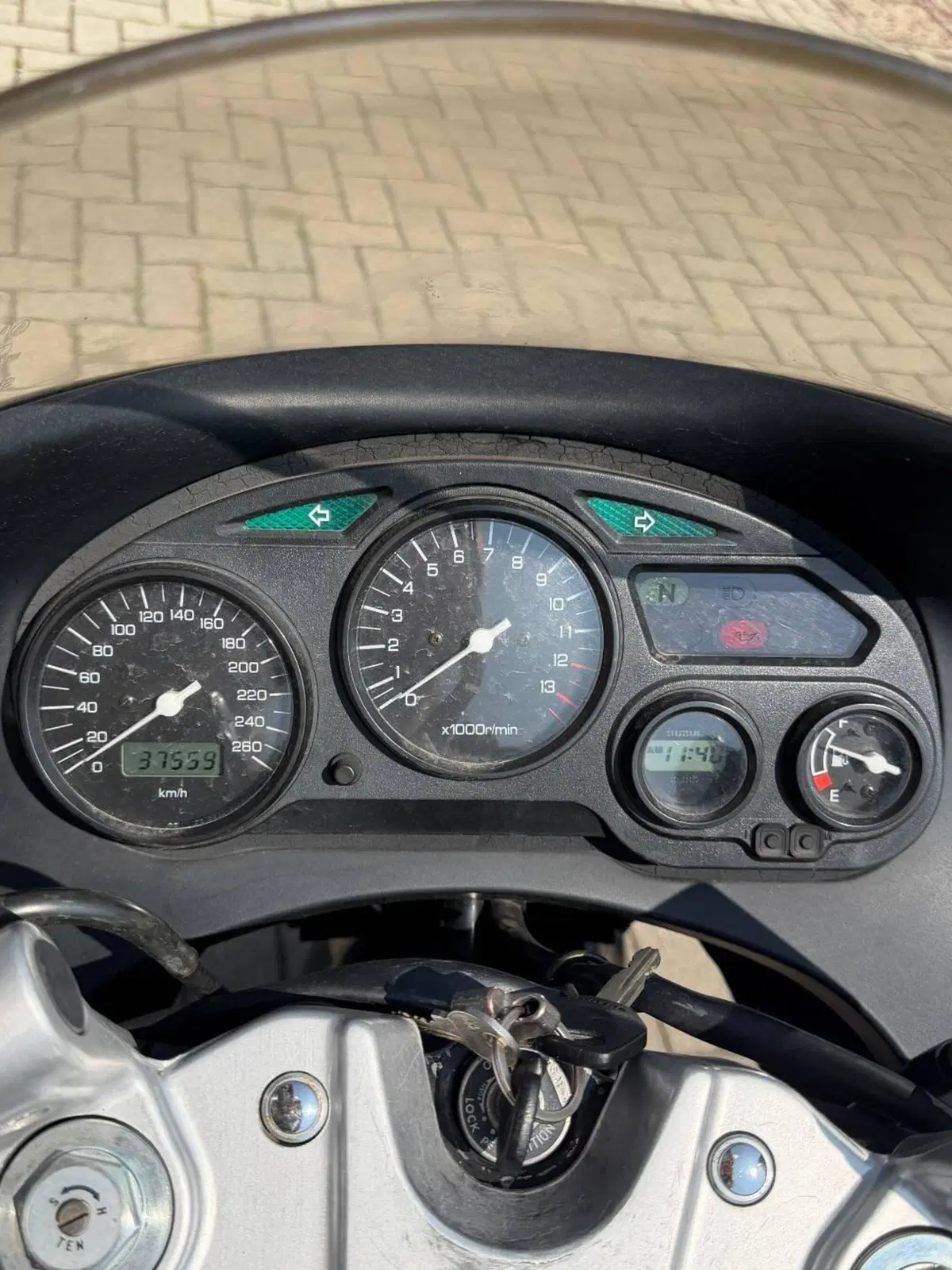 Suzuki GSX 750 F (1999 - 06) (5)