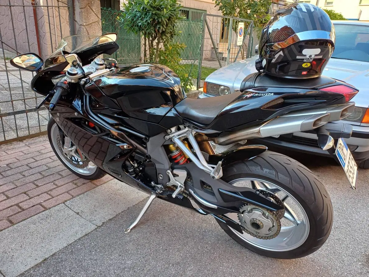 MV Agusta F4 1000 (2010 - 15) (5)
