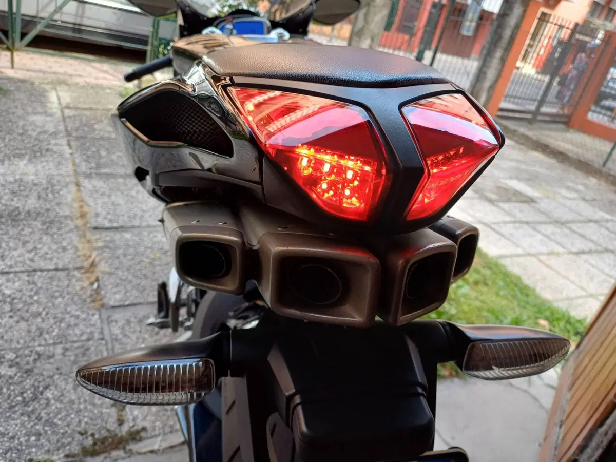 MV Agusta F4 1000 (2010 - 15) (17)