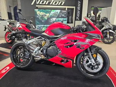 QJ Motor SRK 921 RR (2025 - 26) nuova