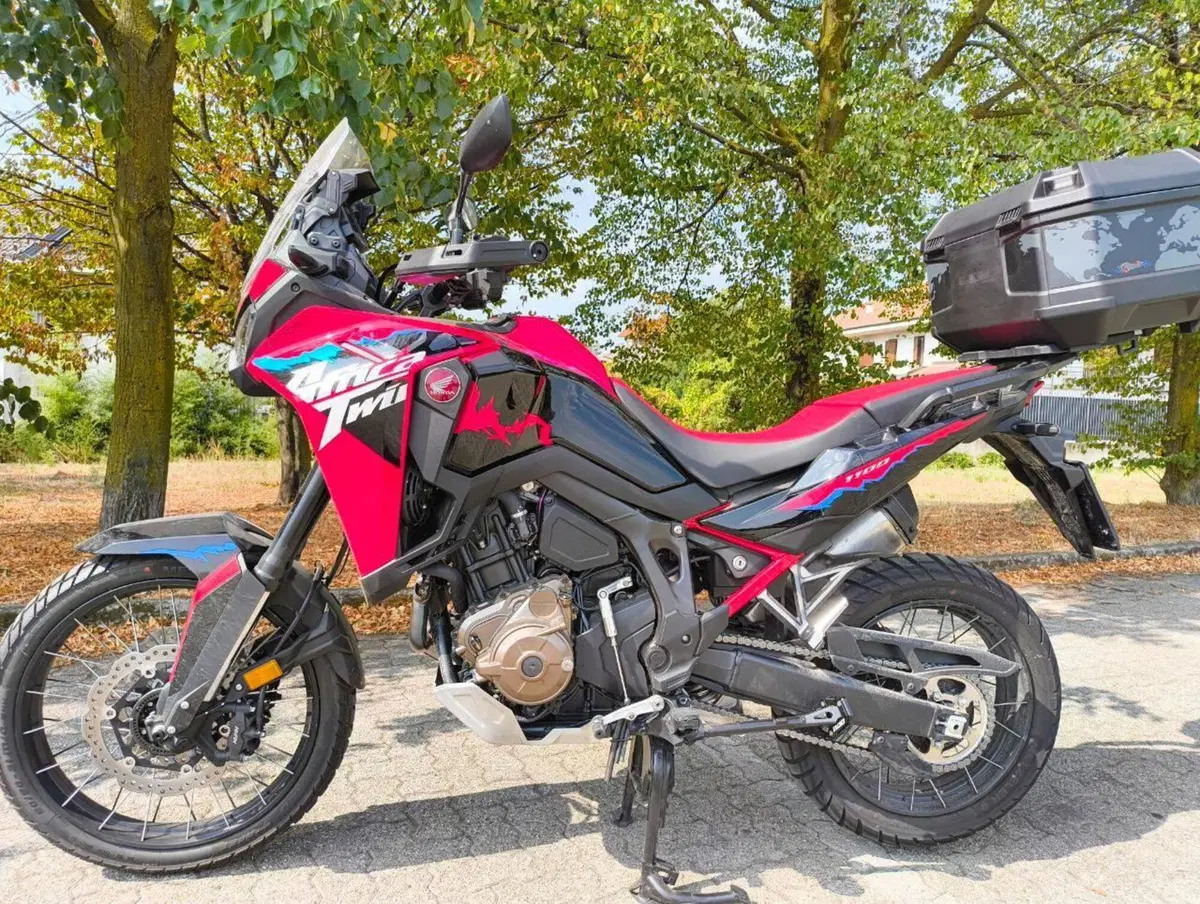 Honda Africa Twin CRF 1100L ES (2024 - 26)