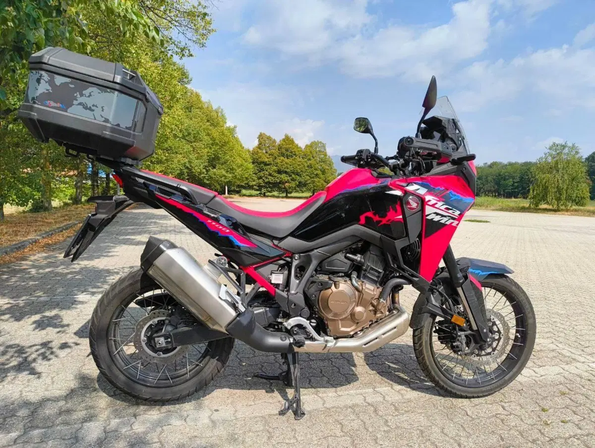 Honda Africa Twin CRF 1100L ES (2024 - 26) (6)