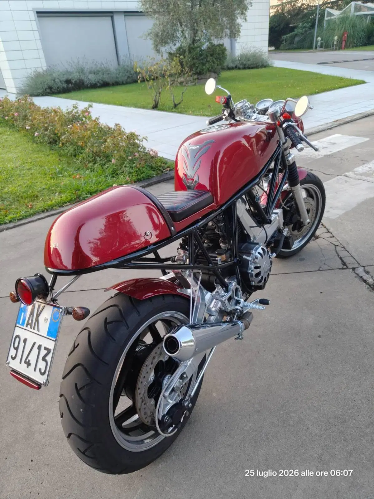 Ducati 750 Sport (5)
