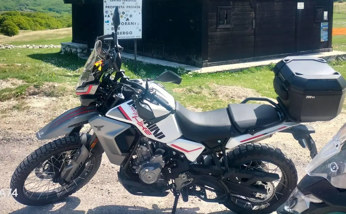 Moto Morini Allthrike 450 (2025 - 26) (2)