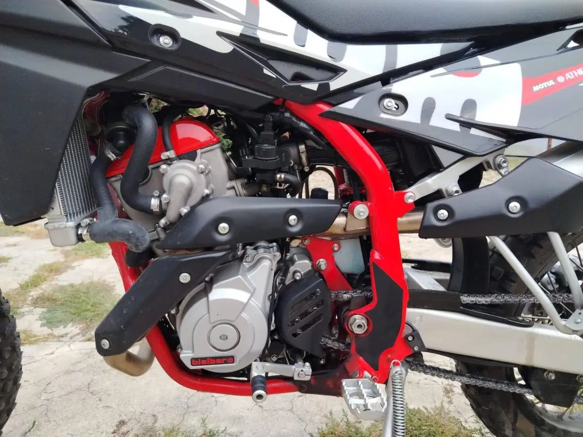 Swm RS 125 R (2017 - 20) (3)