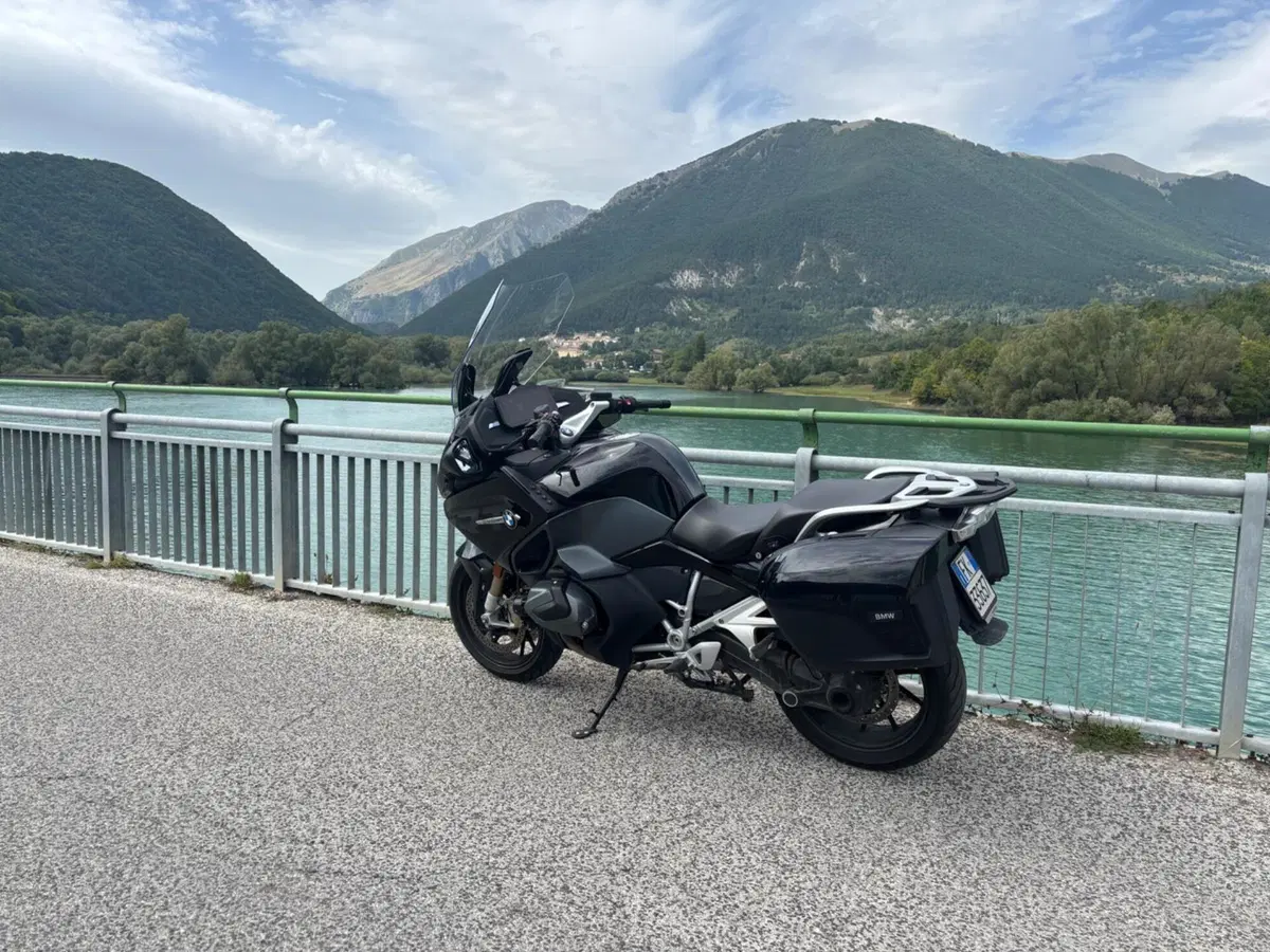 Bmw R 1250 RT (2021 - 25) (2)
