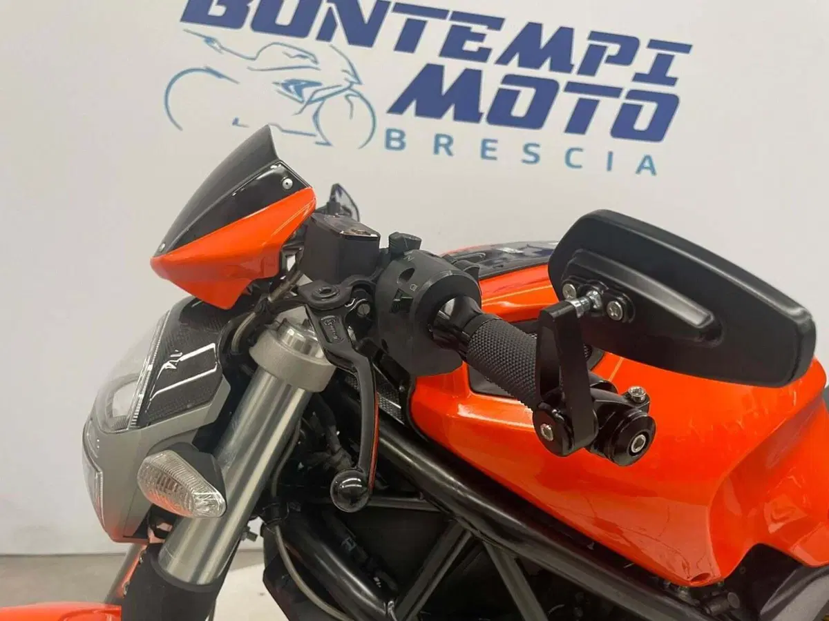 Ducati Monster 696 (2008 - 13) (7)