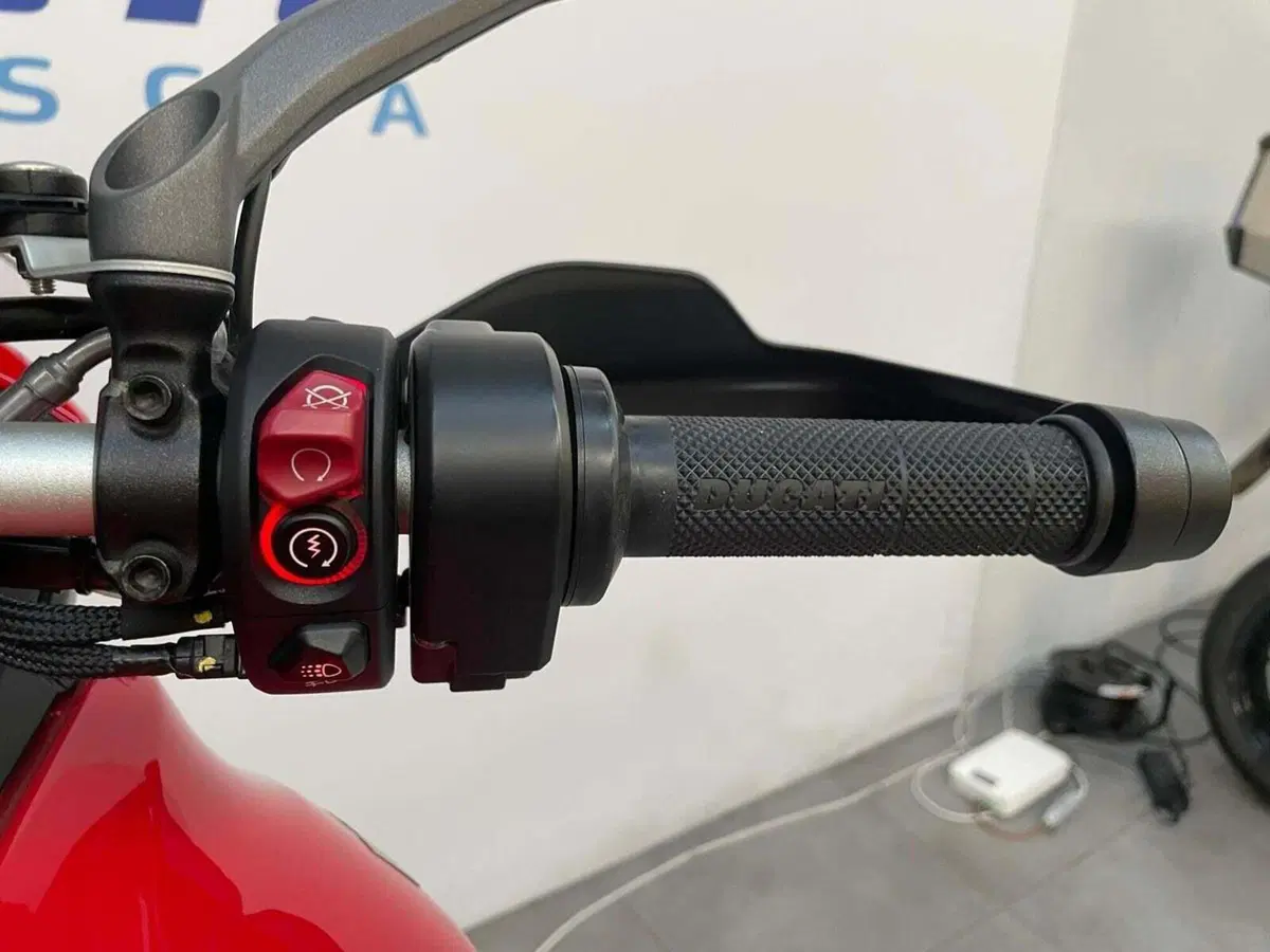 Ducati Multistrada V4 S (2021 - 24) (12)