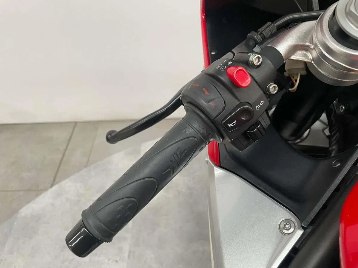 MV Agusta F3 675 EAS ABS (2011 - 17) (11)