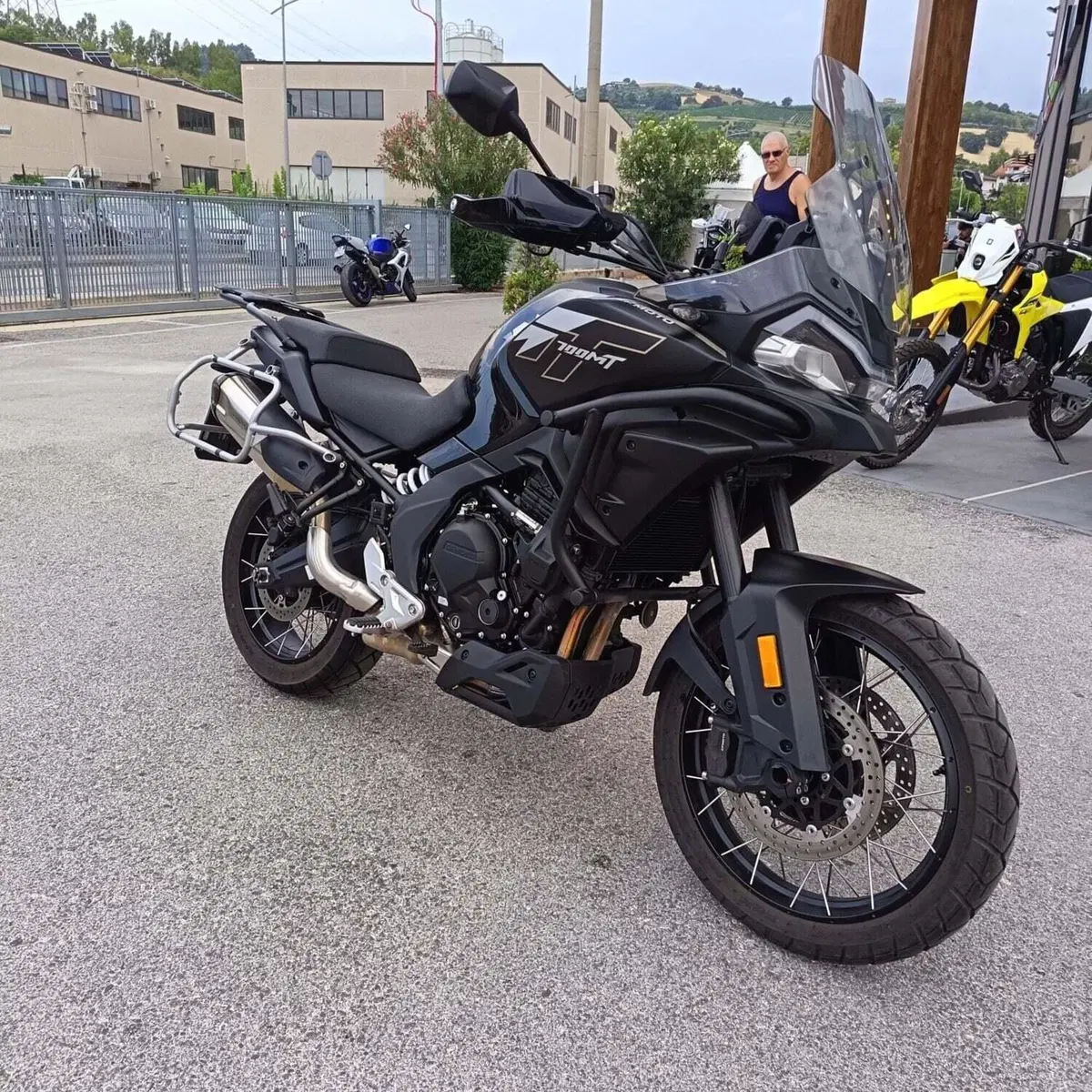 CFMOTO 700MT Adventure (2025 - 26) (8)