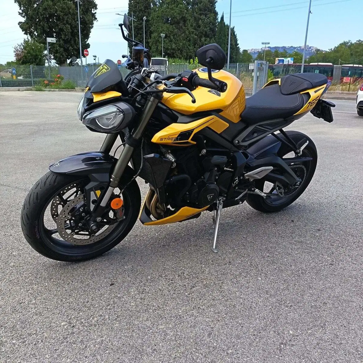 Triumph Street Triple 765 RS (2023 - 26) (9)