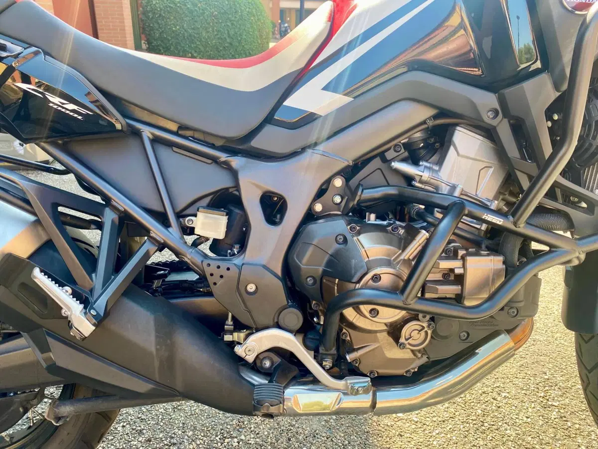 Honda Africa Twin CRF 1000L DCT (2018 - 19) (4)