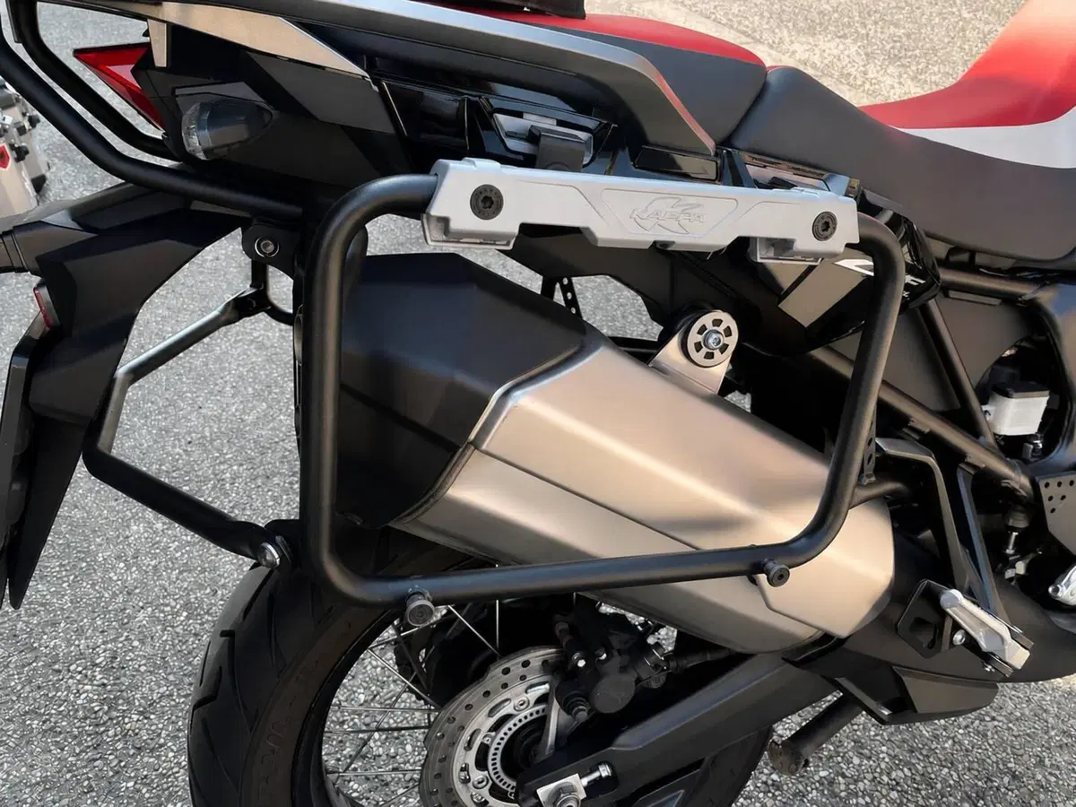 Honda Africa Twin CRF 1000L DCT (2018 - 19) (5)