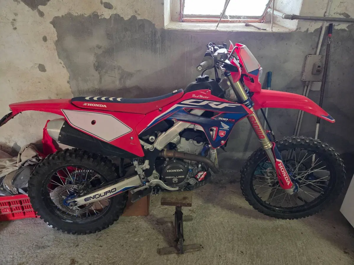 Honda CRF 300RX Enduro Special (2023)