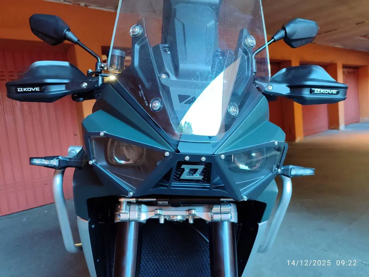 Kove 800X Pro (2024 - 25) (6)
