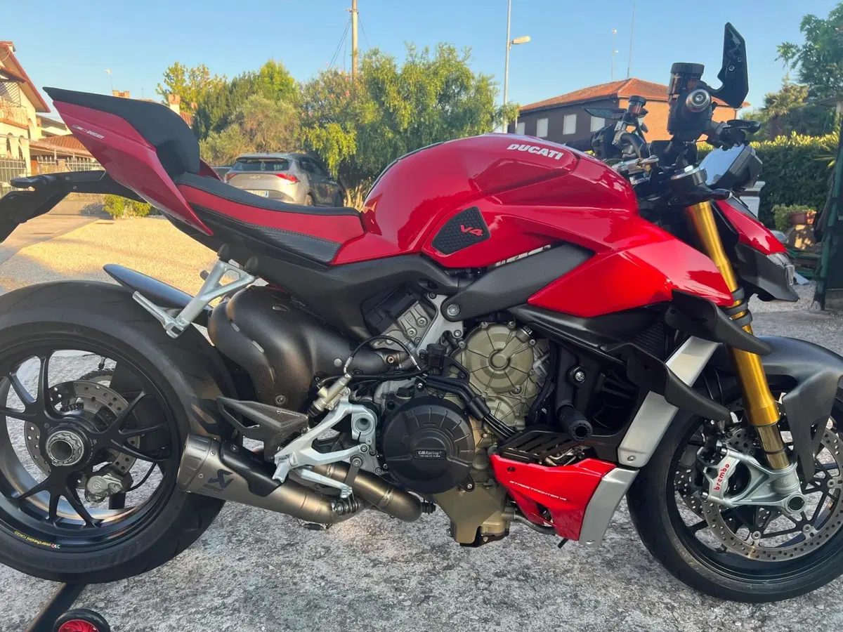 Ducati Streetfighter V4 1100 S (2020) (3)