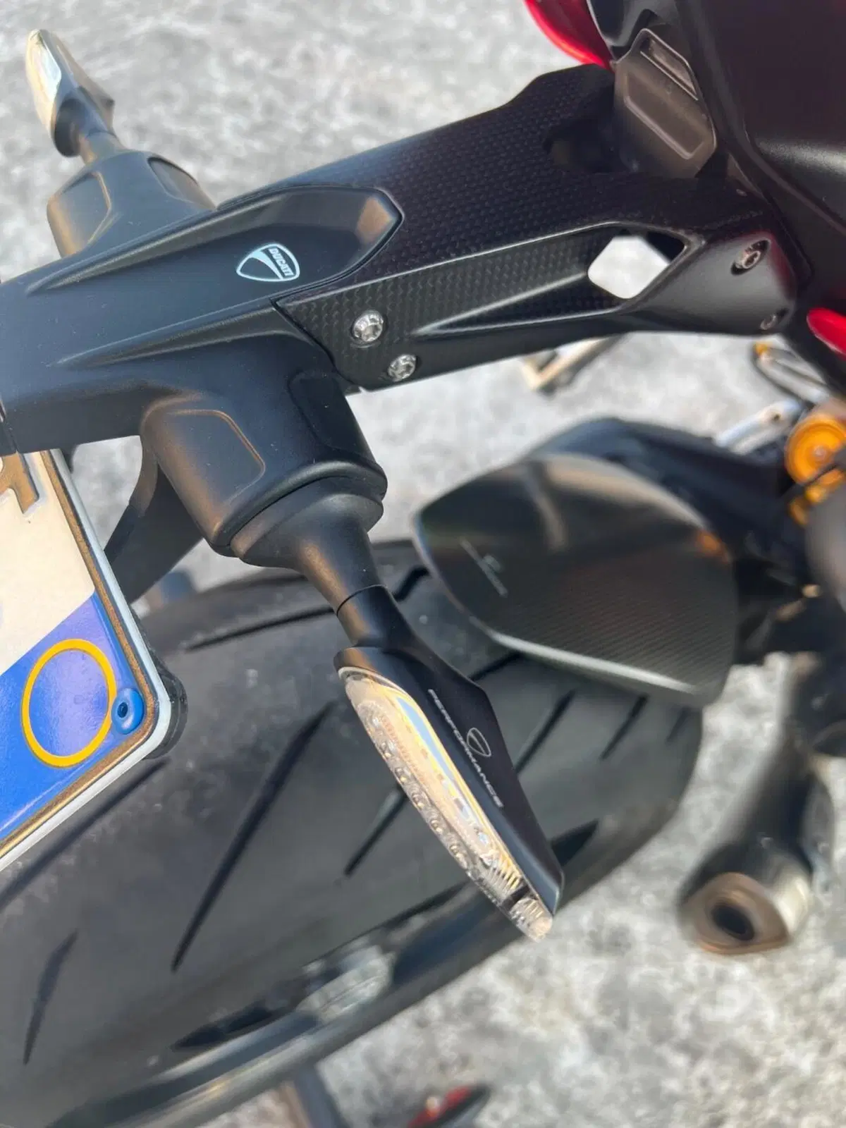 Ducati Streetfighter V4 1100 S (2020) (6)