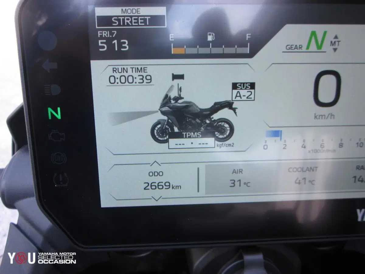 Yamaha Tracer 9 GT+ Y-AMT (2025 - 26) (4)