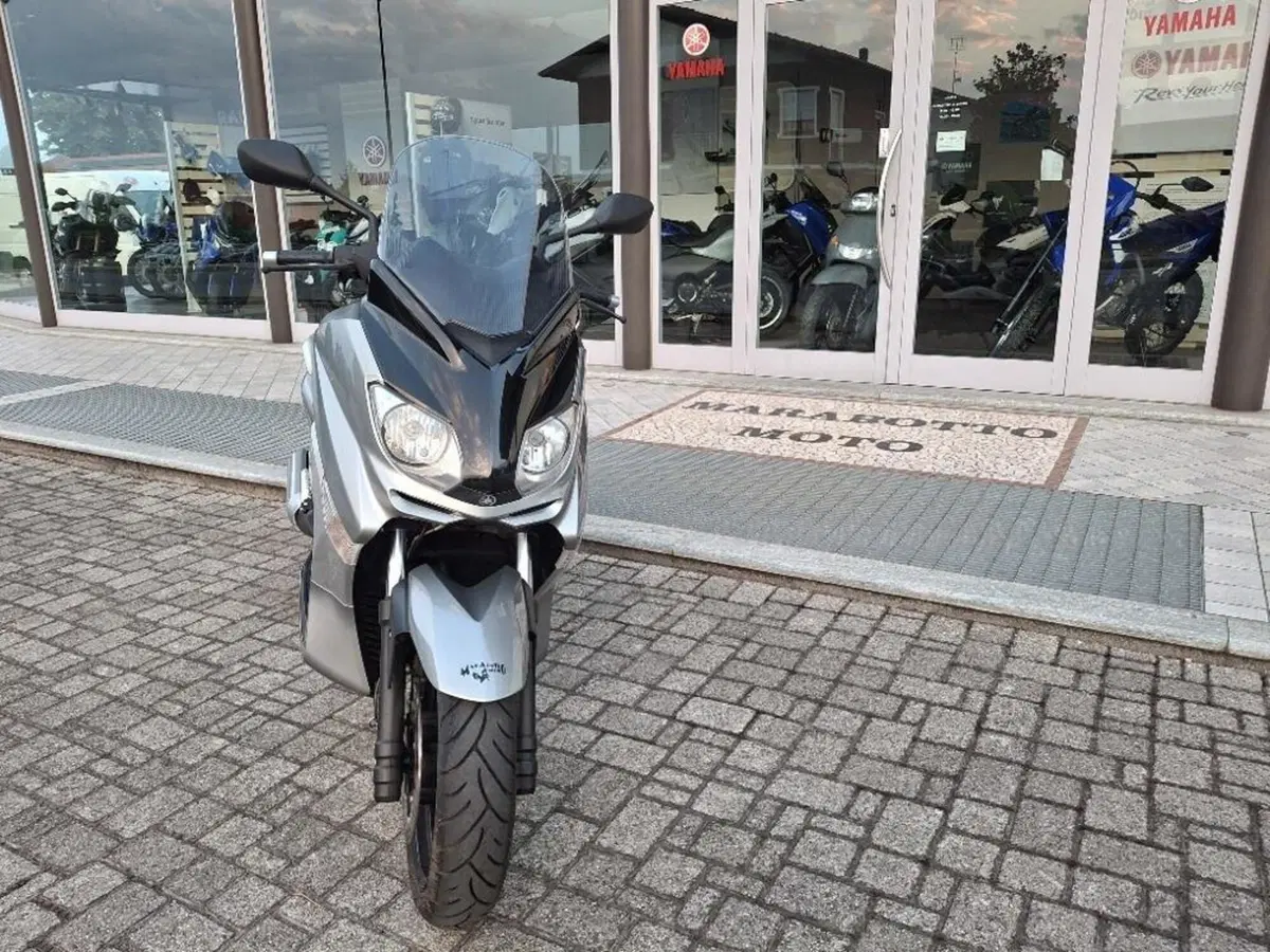 Yamaha X-Max 250 (2010 - 13) (5)