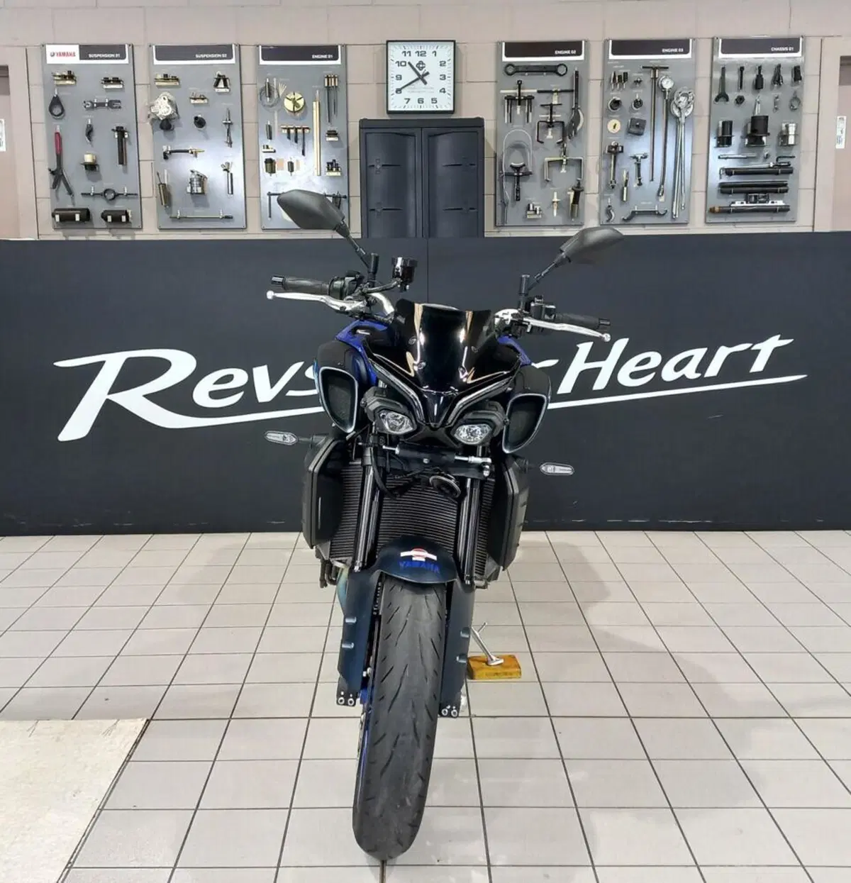 Yamaha MT-10 (2022 - 26) (3)