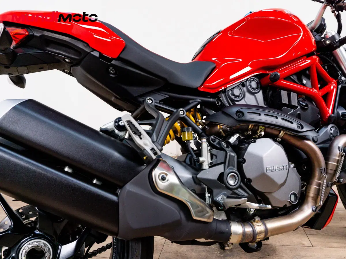 Ducati Monster 1200 (2014 - 16) (4)