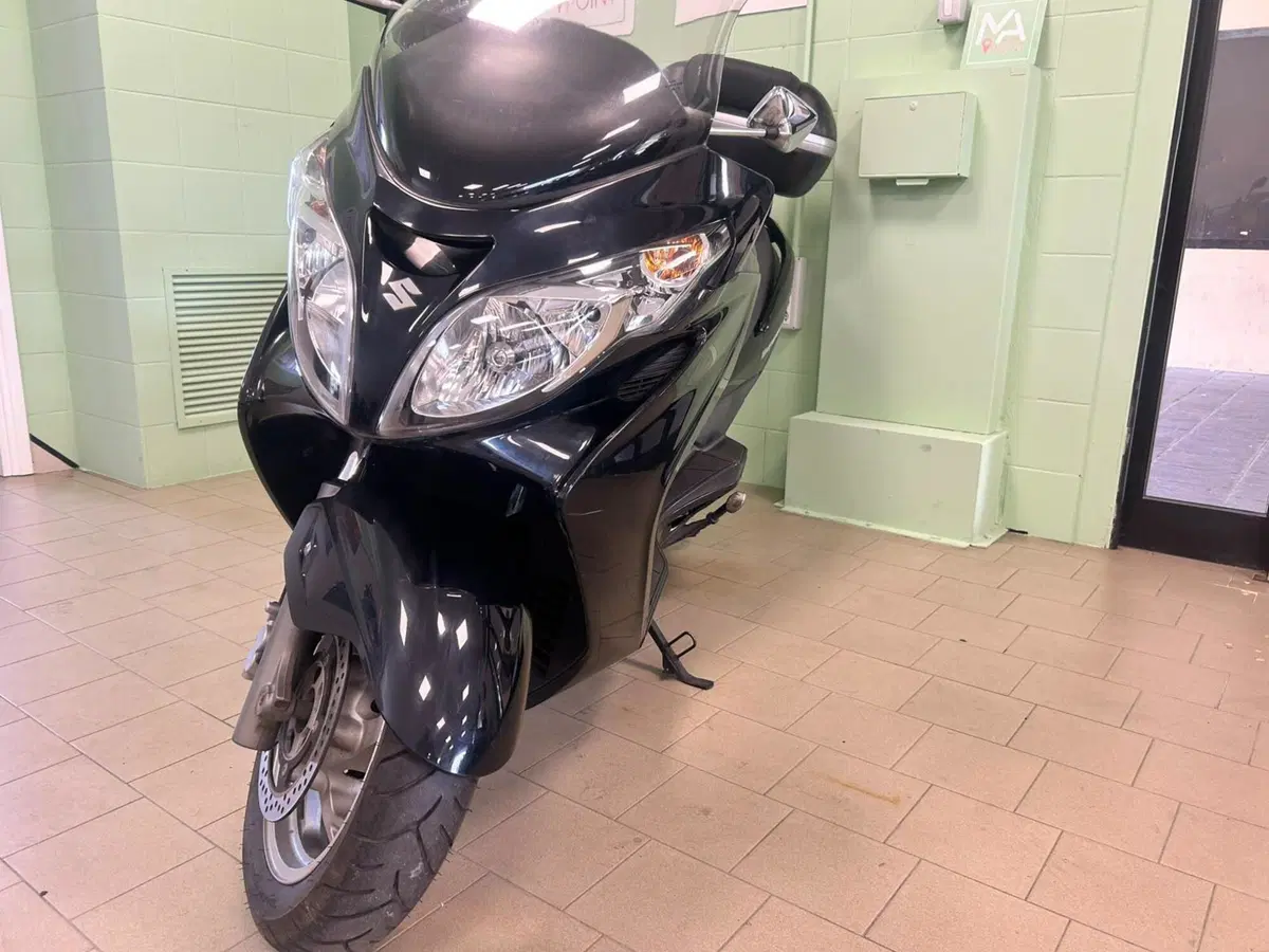 Suzuki Burgman AN 400 (2006 - 07) (12)