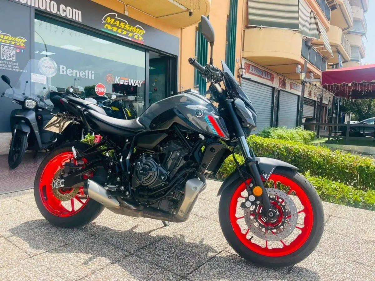 Yamaha MT-07 (2021 - 24) (9)