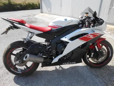 Yamaha YZF R6 (2010 - 16) usata