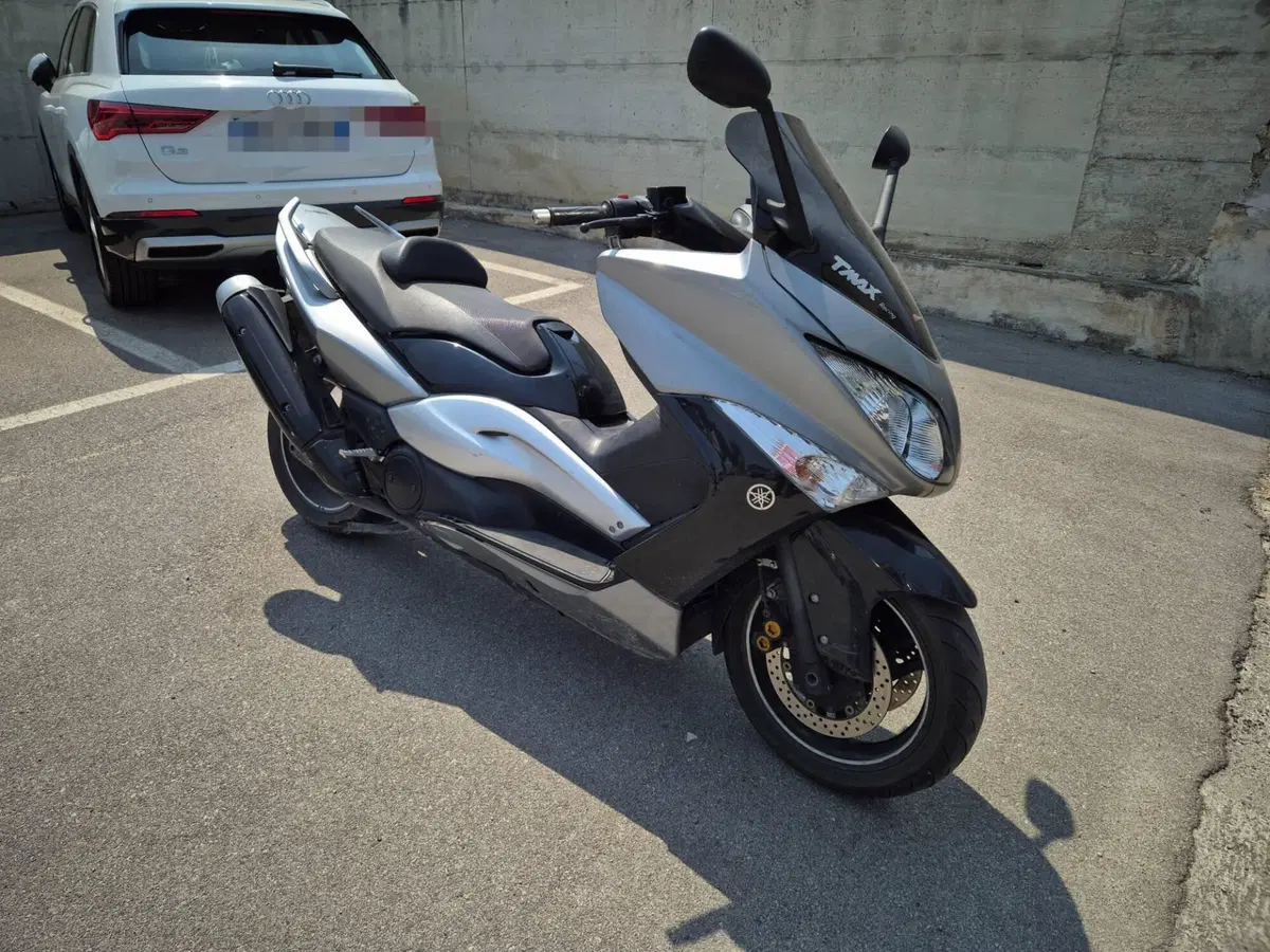 Yamaha T-Max 500 White Max (2010 - 11) (6)