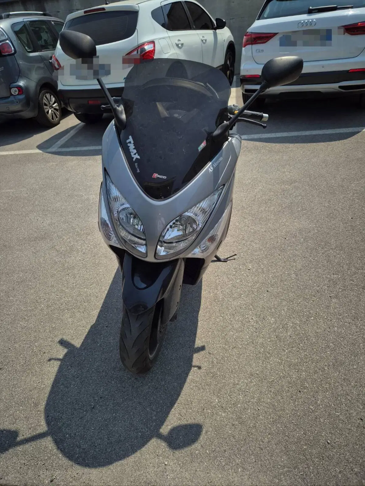 Yamaha T-Max 500 White Max (2010 - 11) (8)