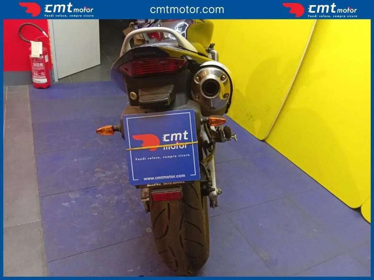 Honda Hornet 600 (2003 - 04) (12)