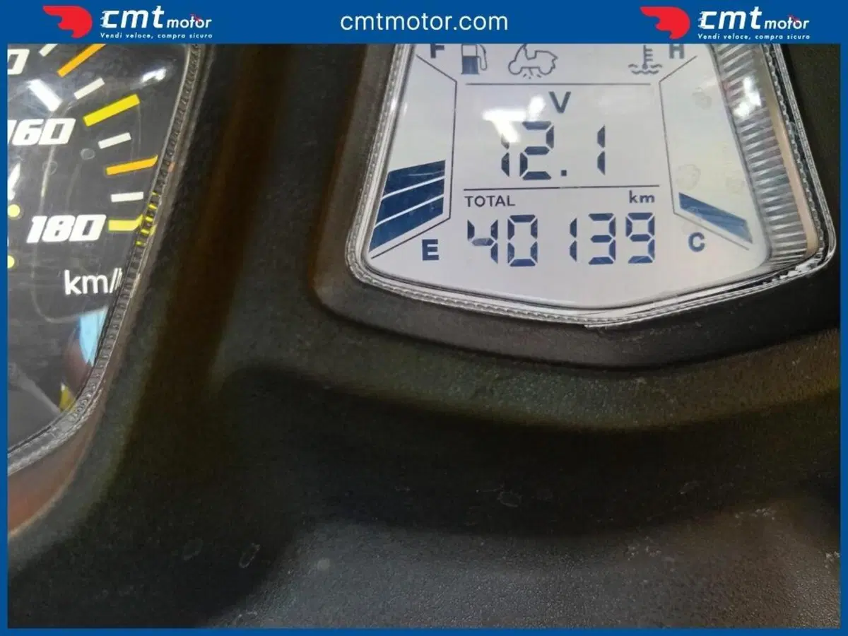 Sym Joymax 300 Z ABS (2018 - 20) (5)