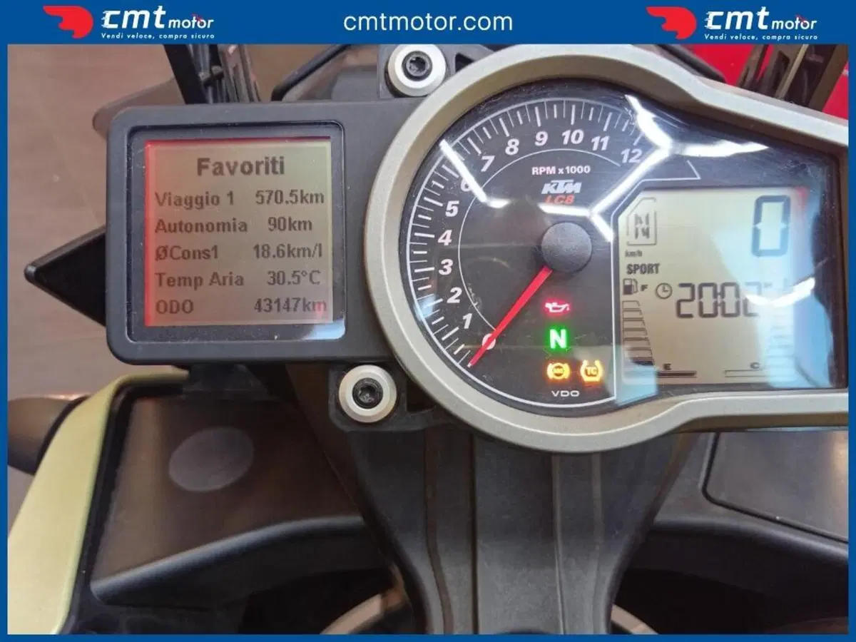 KTM 1050 Adventure (2015 - 16) (5)