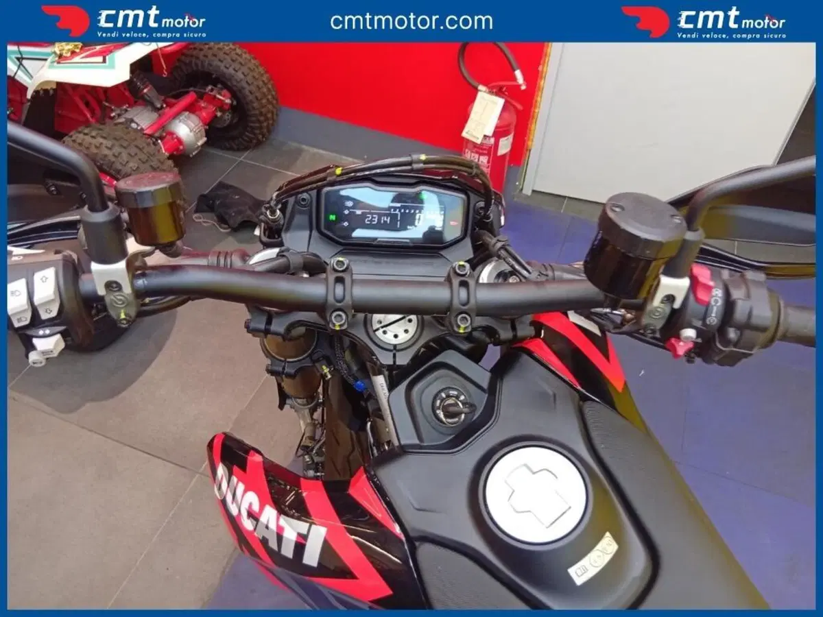 Ducati Hypermotard 698 Mono RVE (2024 - 26) (8)
