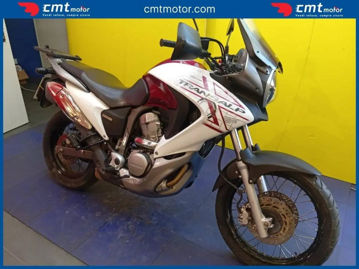 Honda Transalp XL 700 V (2007 - 2013) (2)