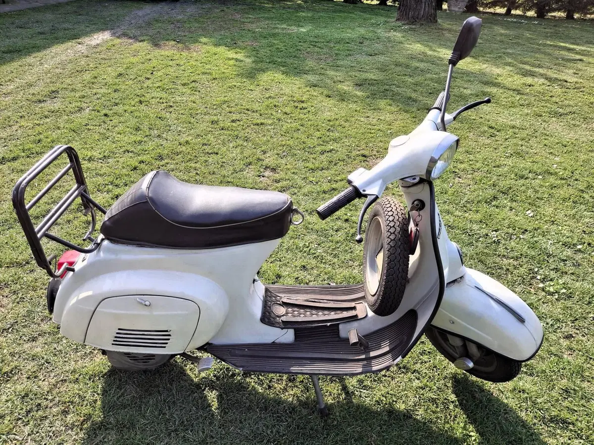 Vespa 50r