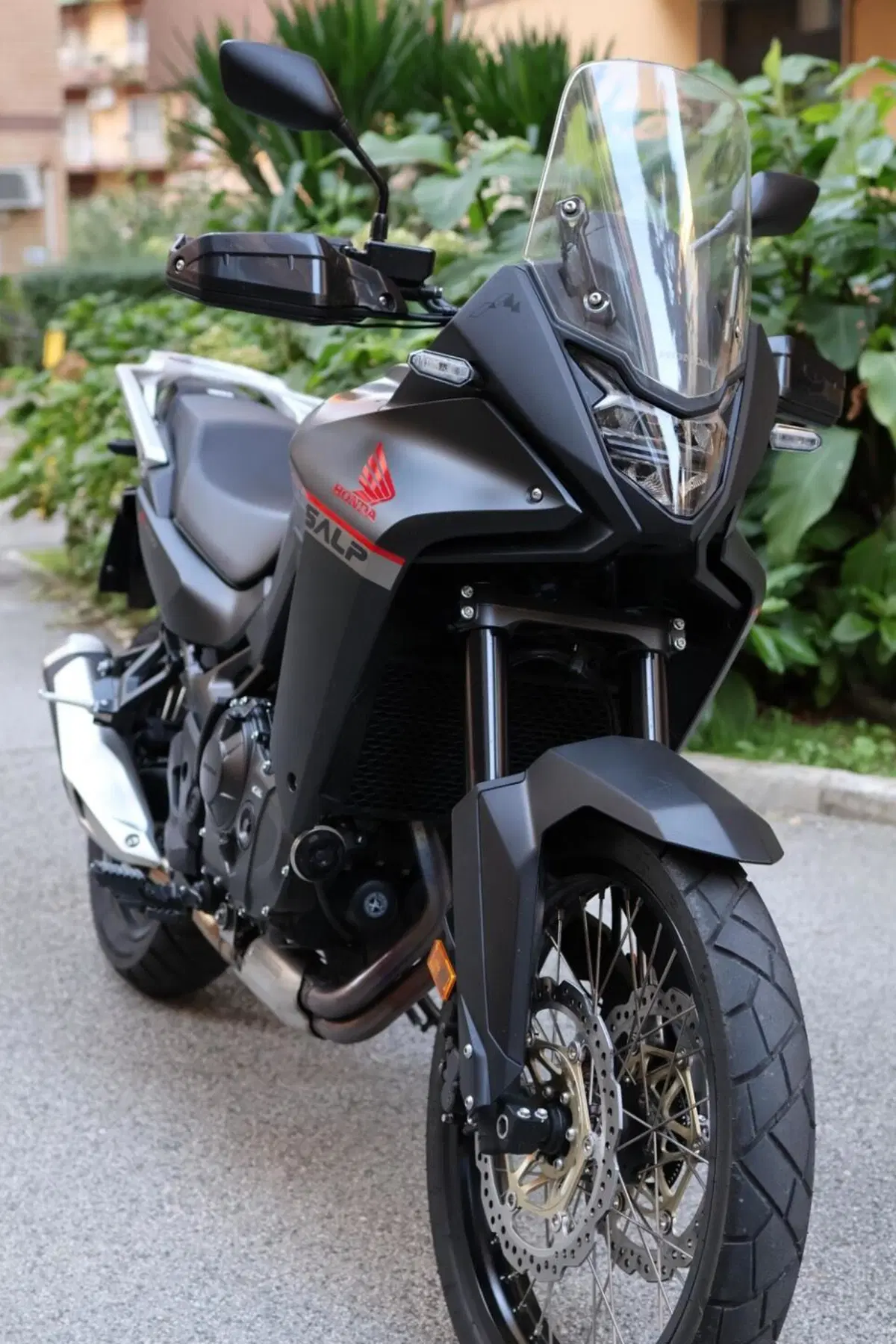 Honda Transalp XL750 (2023 - 24) (3)