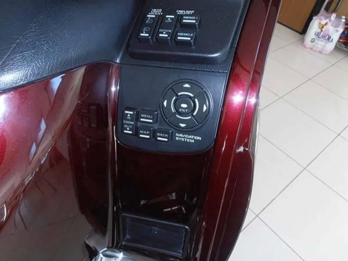 Honda GL 1800 Gold Wing (2007 - 11) (4)