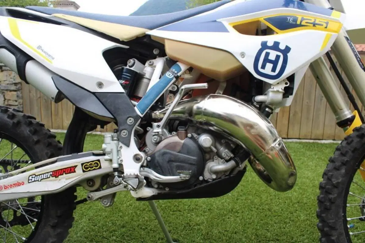 Husqvarna TE 125 (2015) (2)