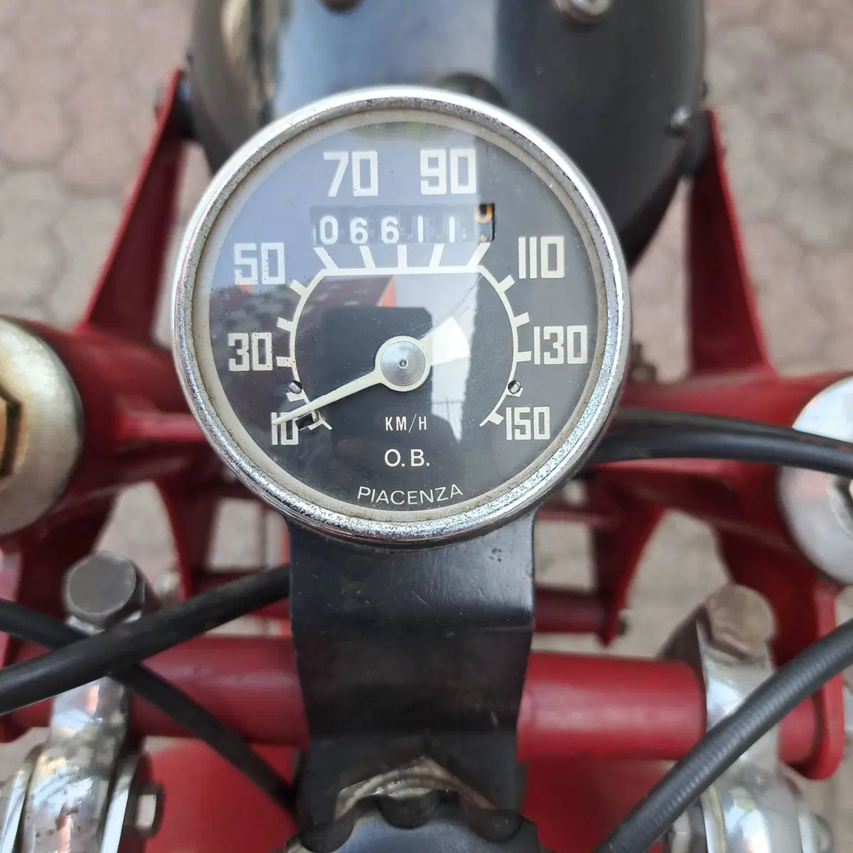 Moto Guzzi Astore (2)