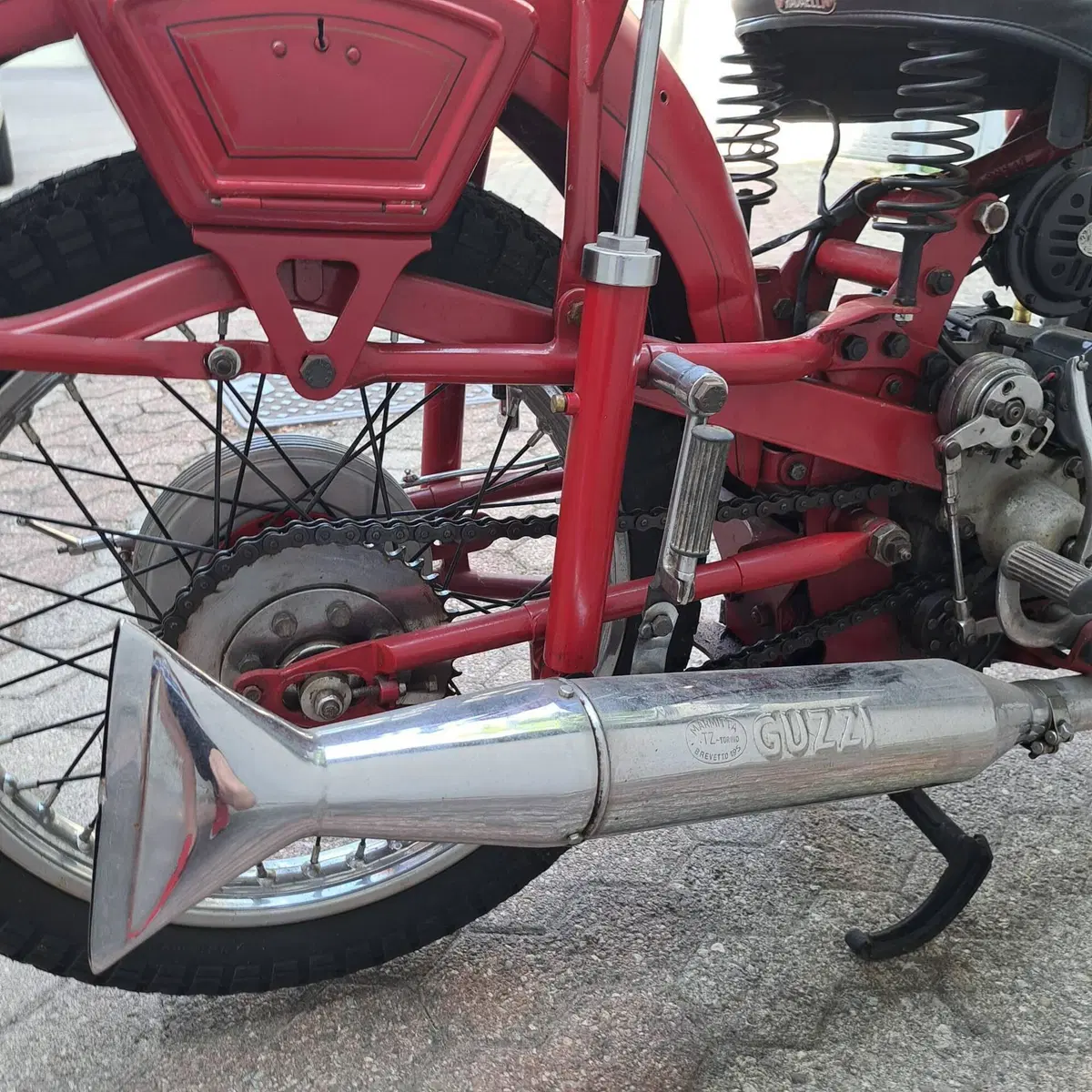 Moto Guzzi Astore (6)
