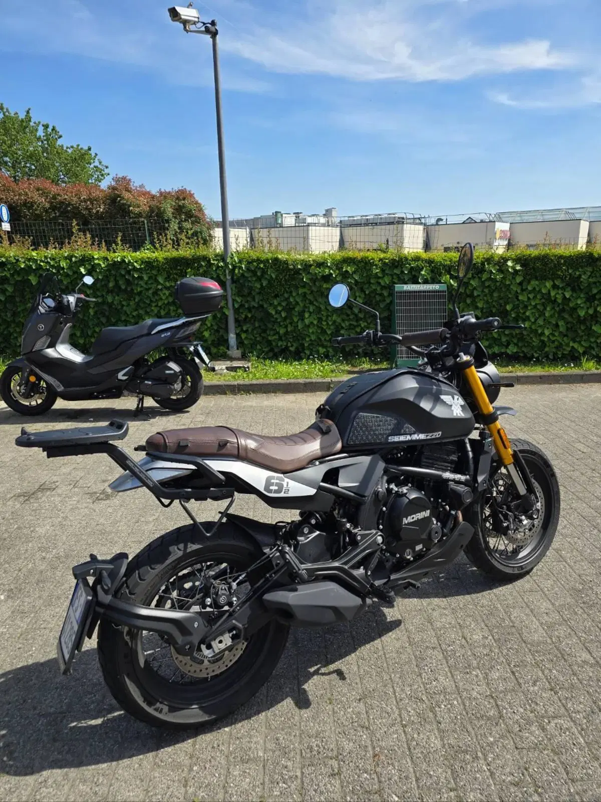 Moto Morini SEIEMMEZZO SCR (2022 - 26) (7)