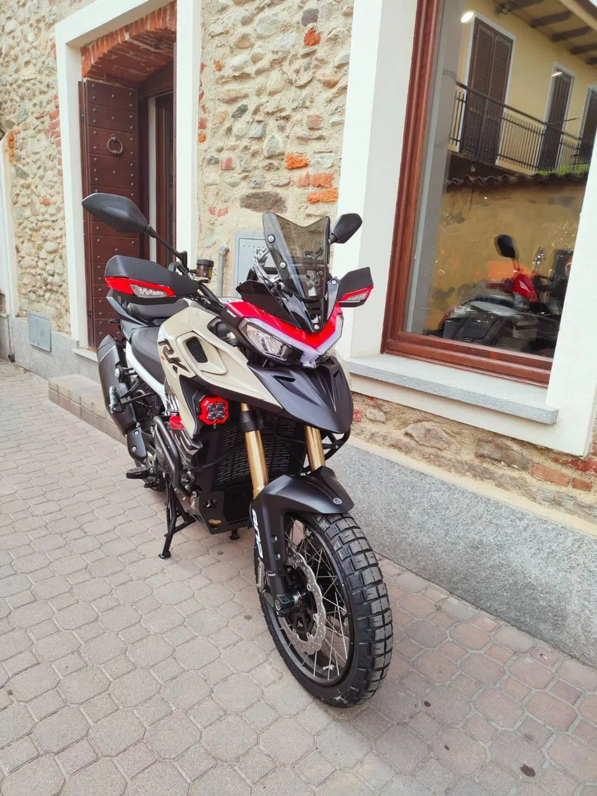Benelli TRK 902 Xplorer (2026) (7)