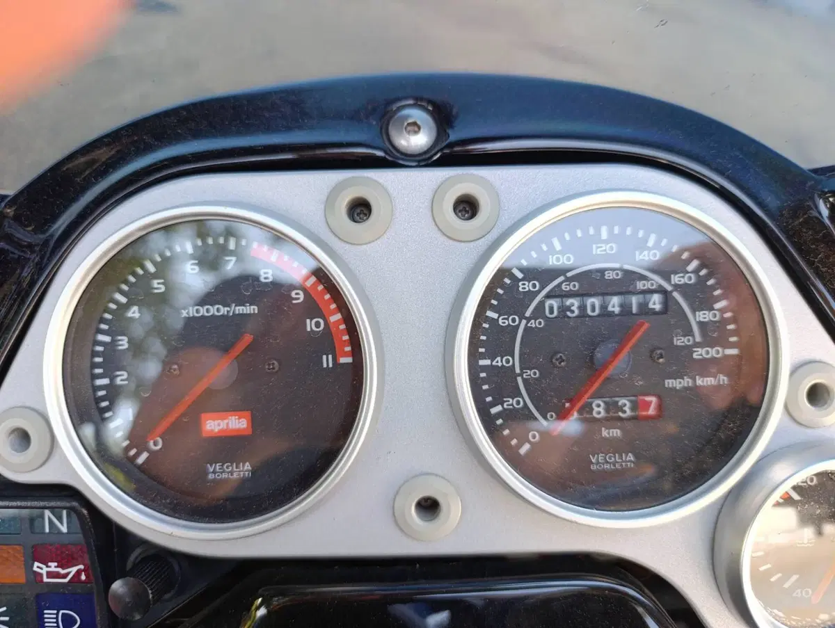 Aprilia Pegaso 650 (1997 - 00) (2)