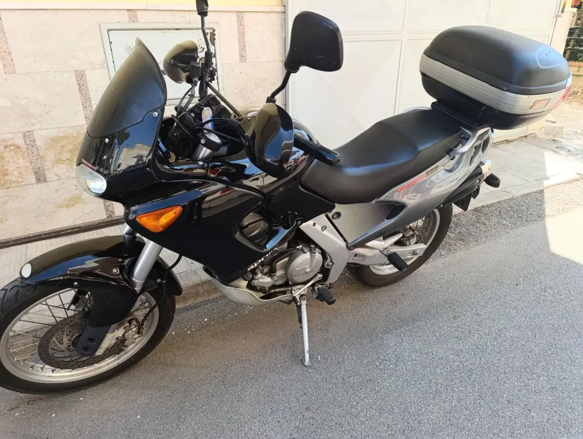 Aprilia Pegaso 650 (1997 - 00) (7)
