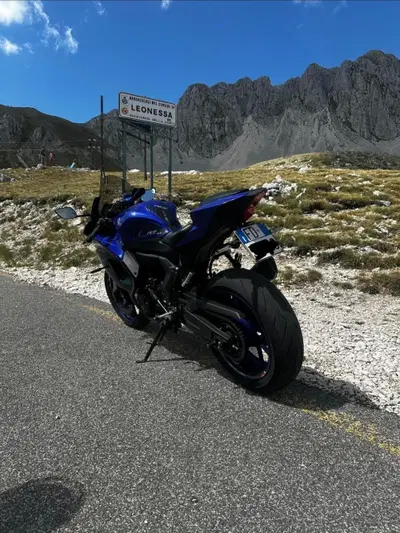 Yamaha YZF R7 (2021 - 25) usata