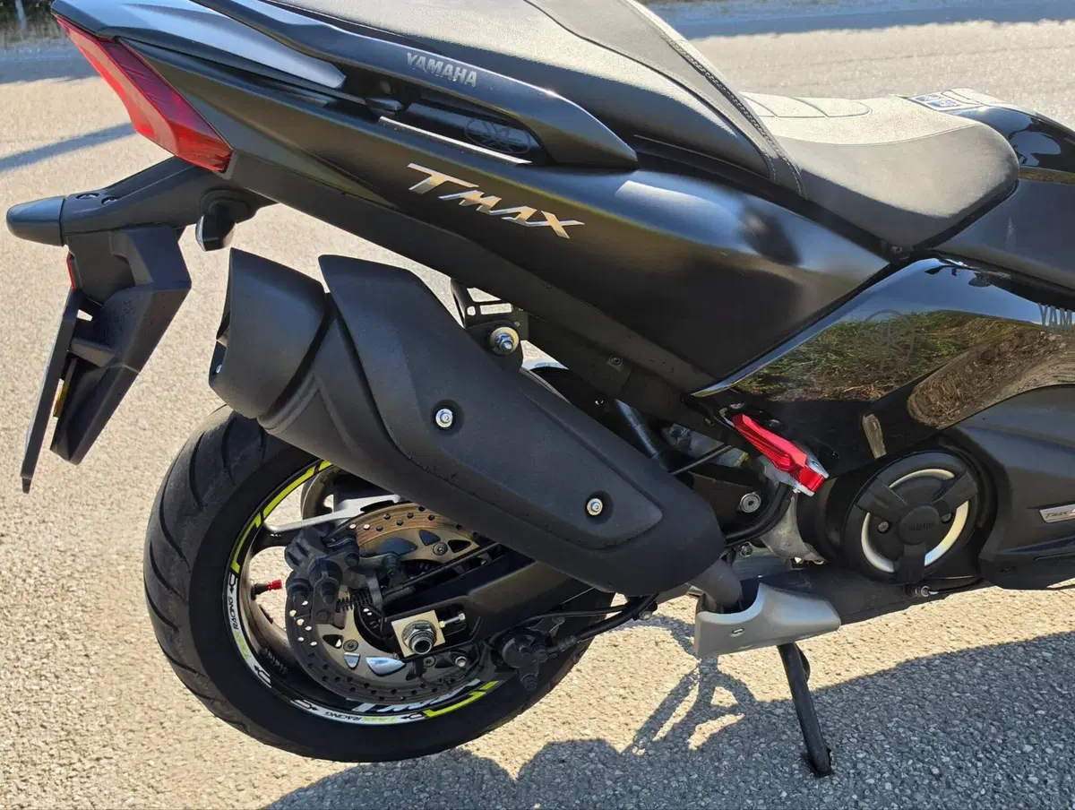 Yamaha T-Max 530 SX (2017 - 19) (8)